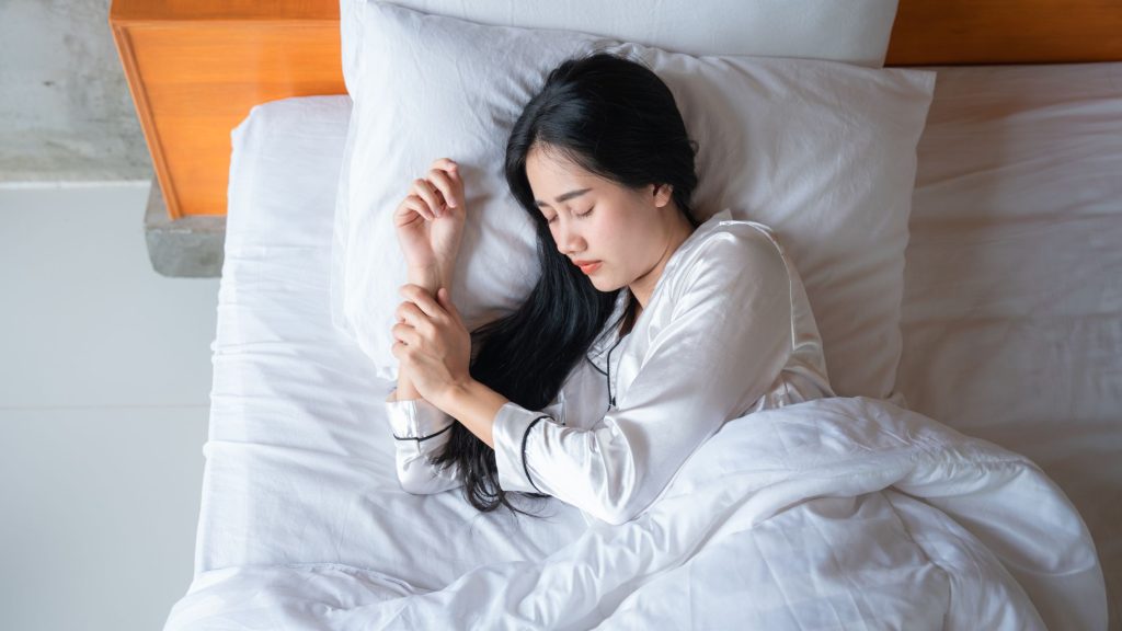 The best sleeping position for Sleep Apnoea | SleepTest.co.uk